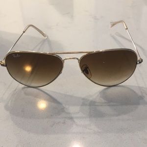 Ray-Ban Large Brown Gradient Aviator